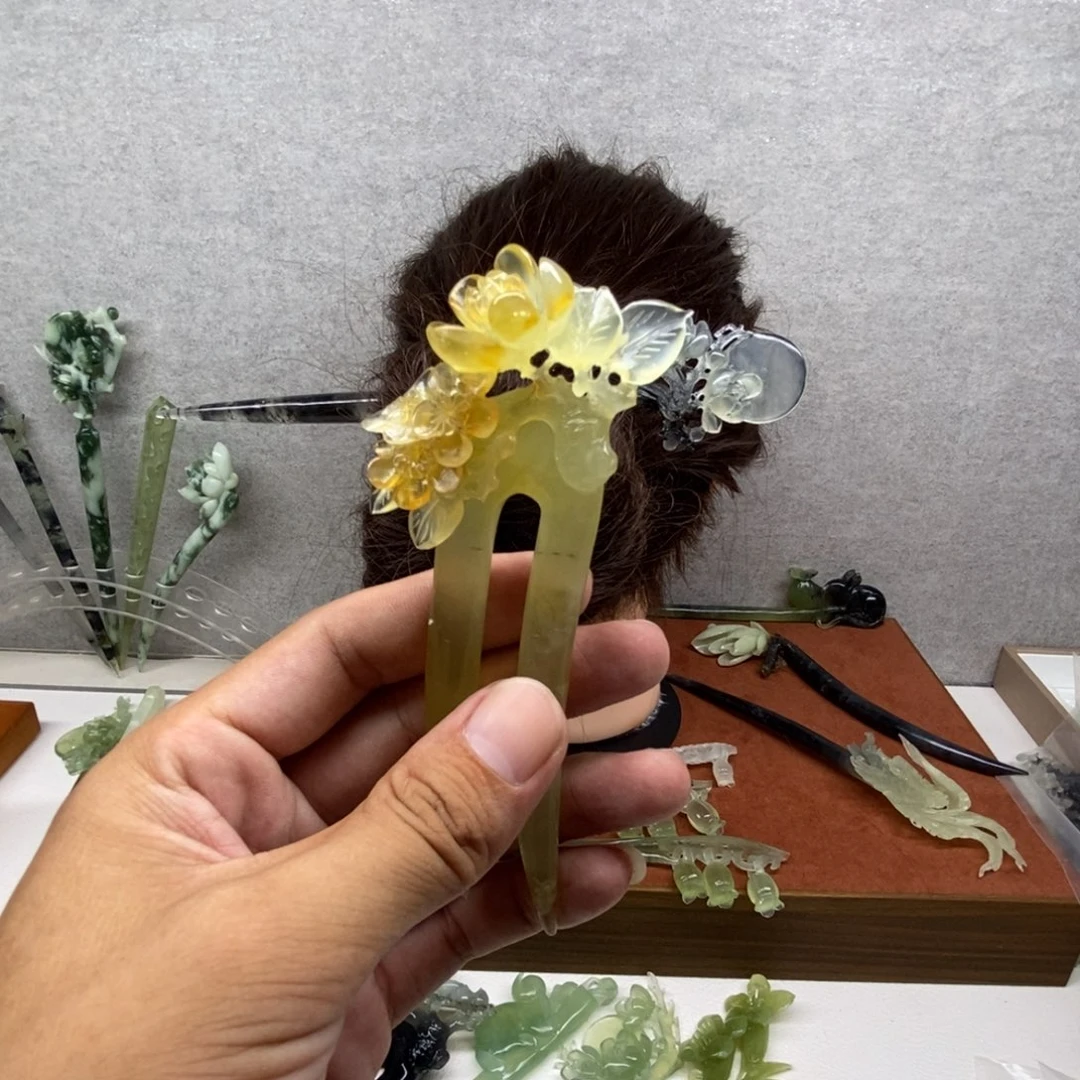 星***～蛇纹石玉未镶嵌发簪
