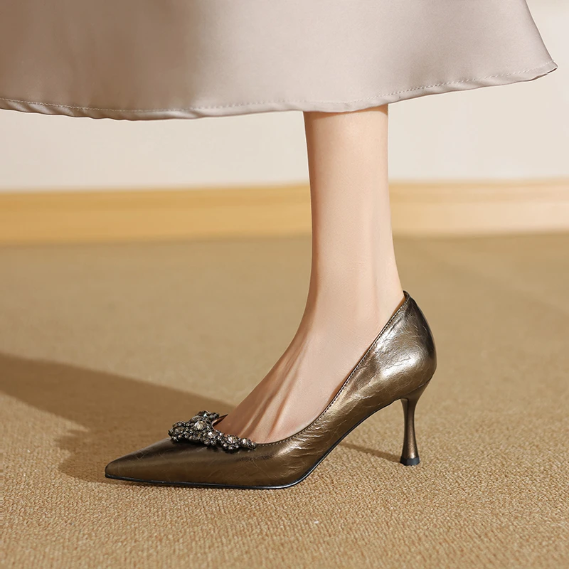 7cm水钻尖头细跟高跟鞋女春夏百搭浅口单鞋真皮时尚气质通勤女鞋