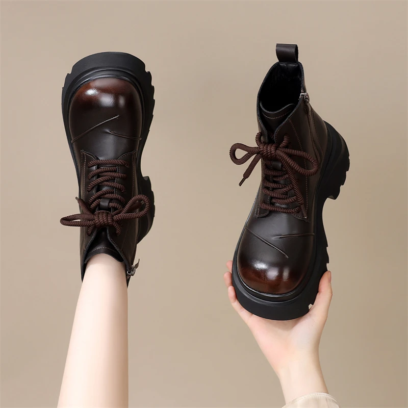 厚底马丁靴女2025秋冬新款厚底英伦风百搭短靴小个子增高加绒女靴