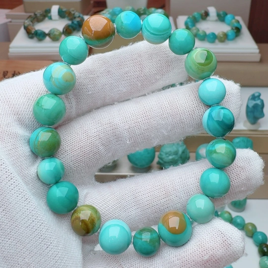 绿松石未镶嵌颈饰