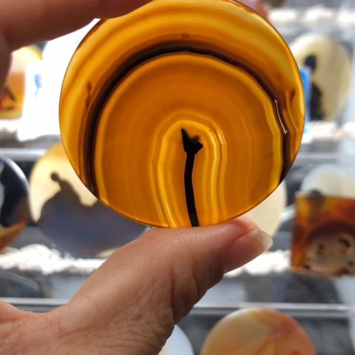 合金玛瑙/玉髓珠宝奇石64