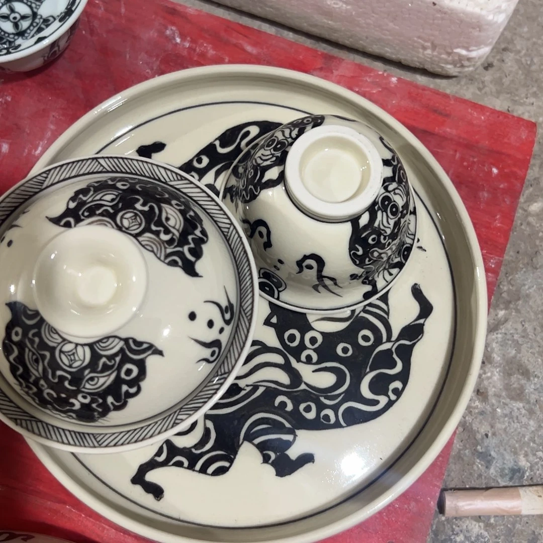 小***备摆件景德镇手工手绘陶瓷