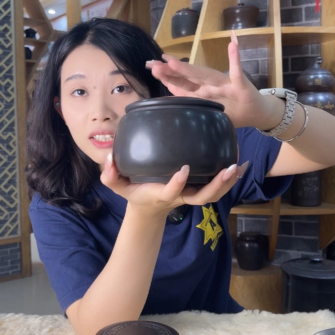 钦州坭兴陶茶叶罐半斤装