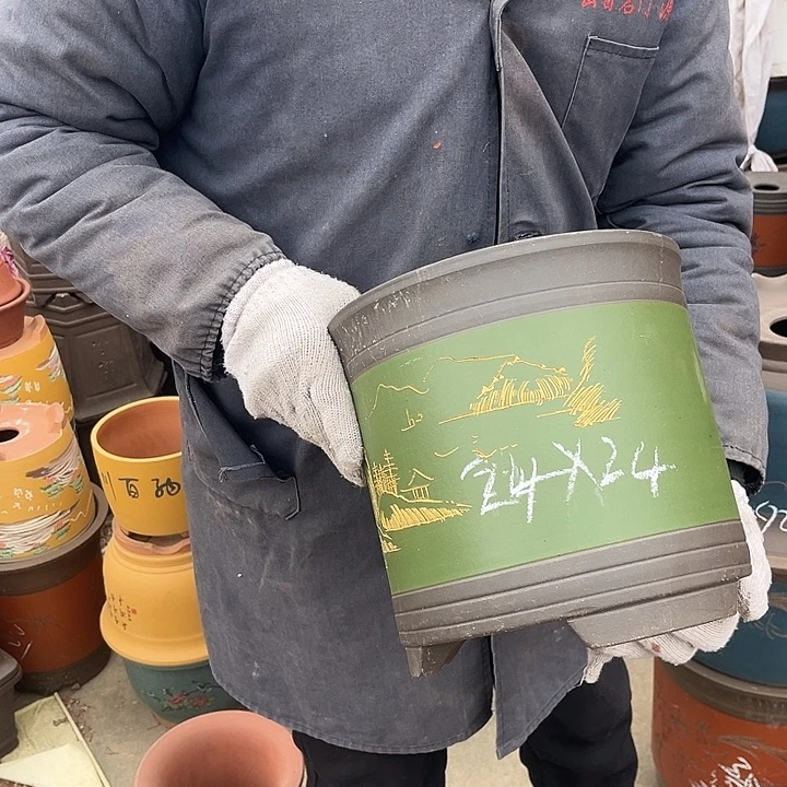 紫砂紫砂花盆和小