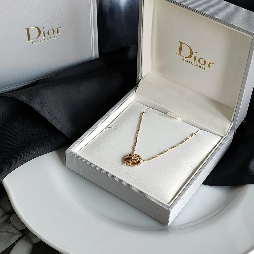 95新 DIOR/迪奥 Azul-750黄金八芒星虎眼石罗盘吊坠镶钻项链40087