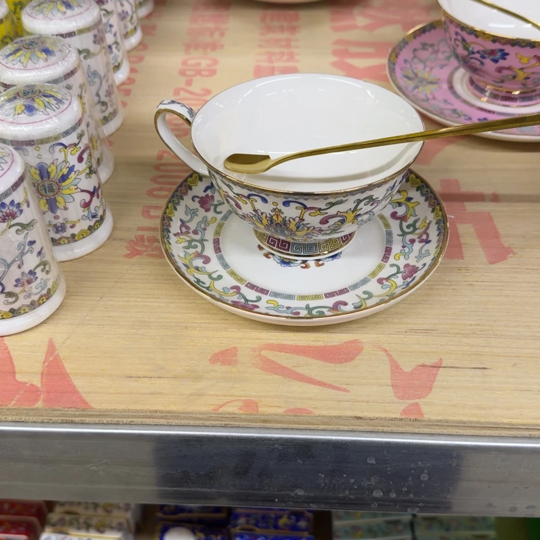 莲***瓷景德镇珐琅彩餐具