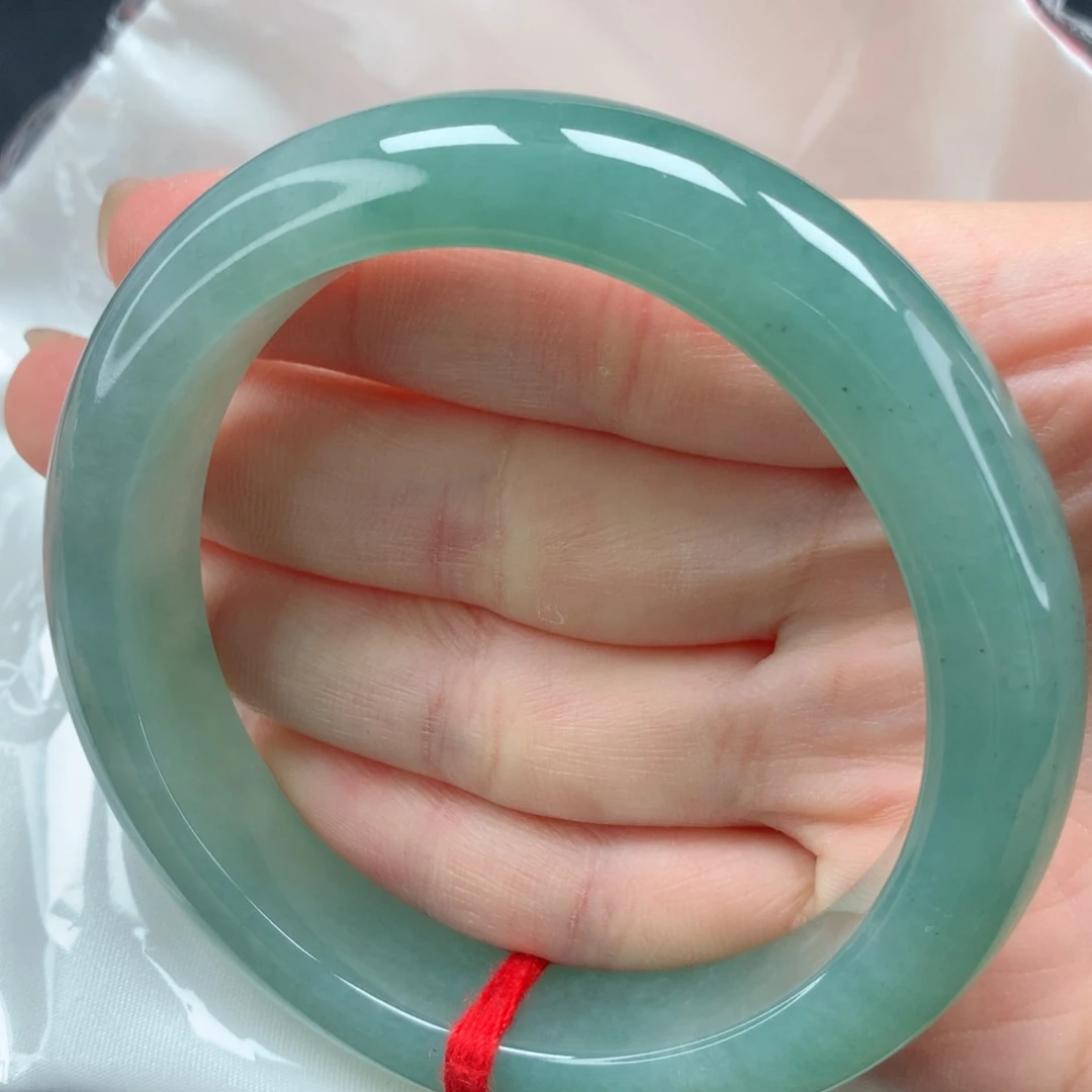 翡翠手镯未镶嵌，11号