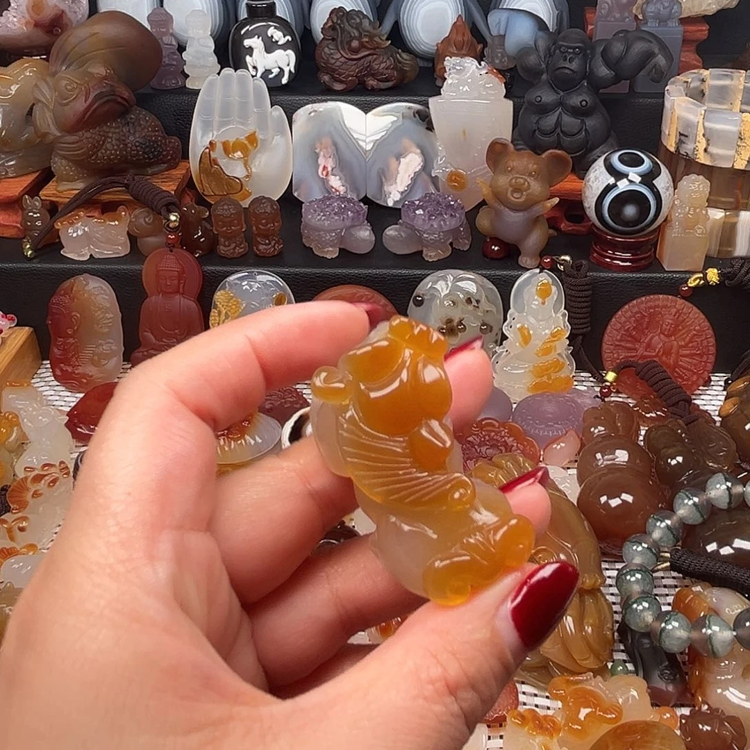 玛瑙/玉髓未镶嵌颈饰