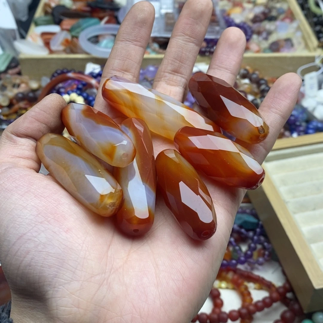 玛瑙/玉髓未镶嵌珠宝半成品一个40-50巨无霸玛瑙切面桶珠