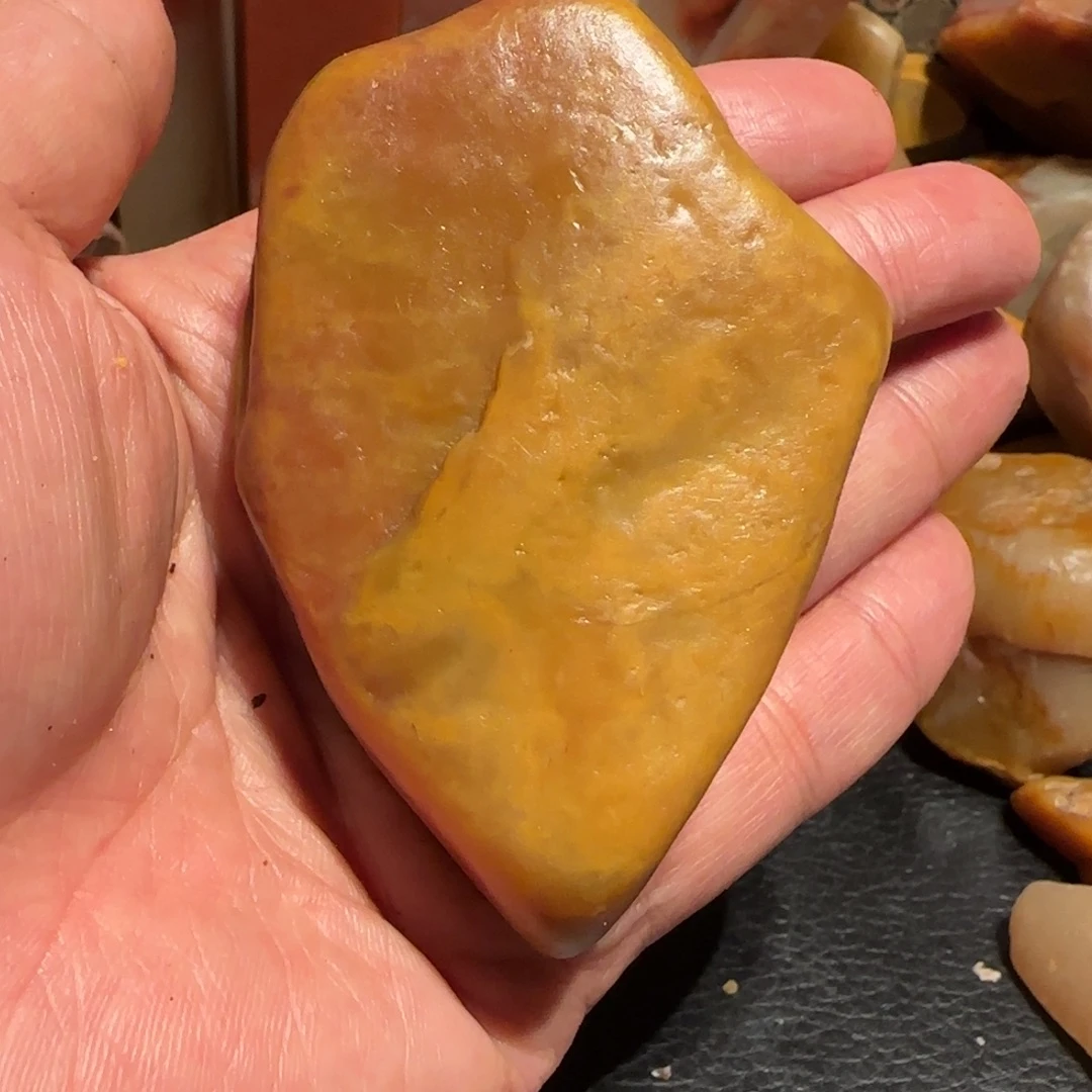 老挝石田黄．．．．．．．．