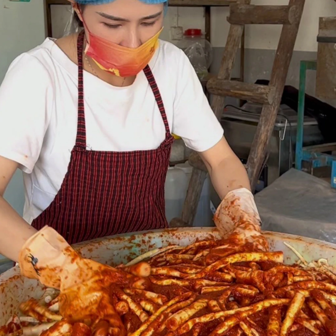 （小李姐姐）野生泡椒笋尖酸辣鲜香开胃下饭地方特色美食