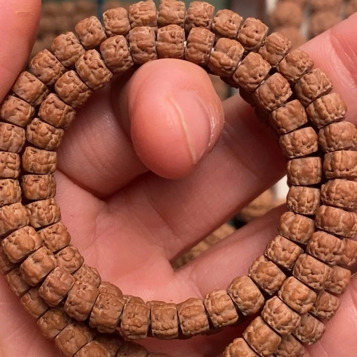 菩提丽****。佛手小金刚