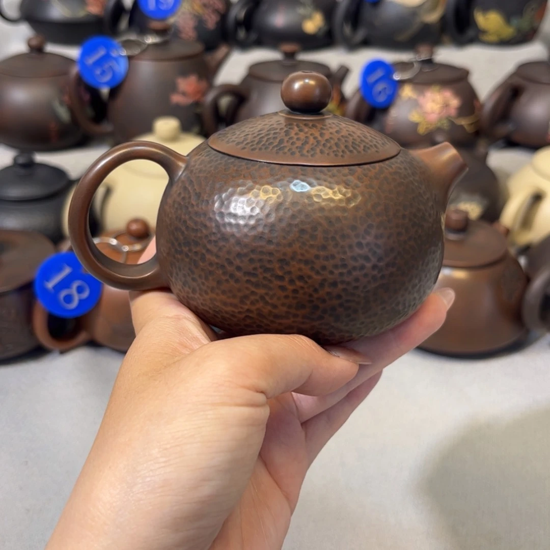 【闪购商品】红泥 锤纹壶 容量 190c c