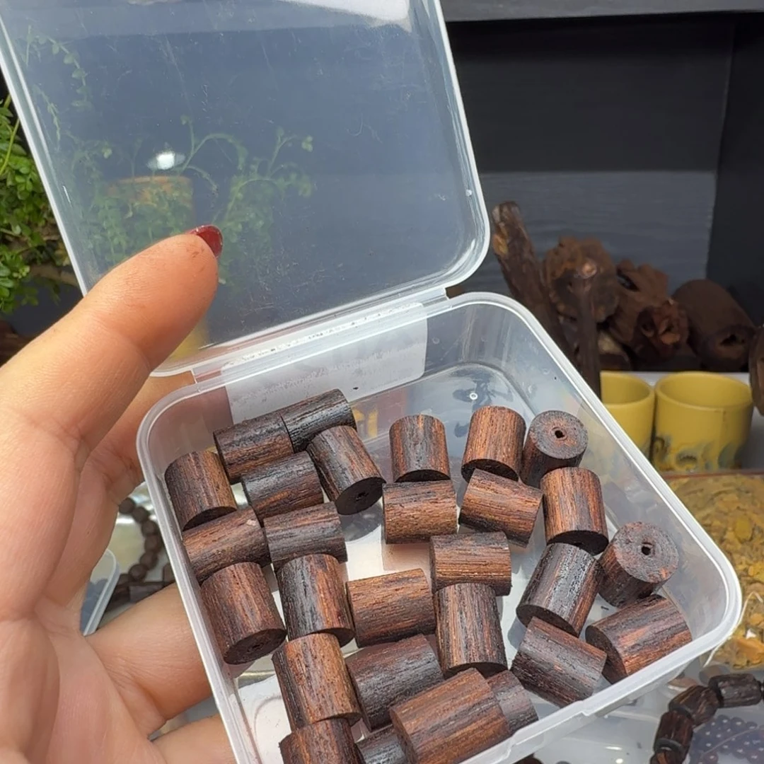 香榧木降真香1.0桶珠手持一条