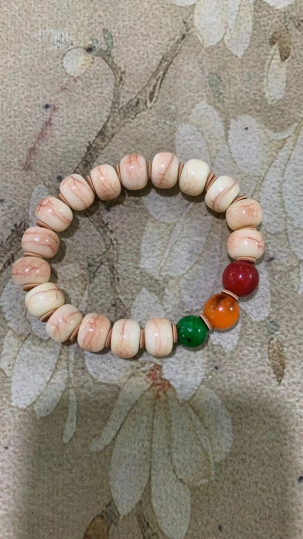 精品时尚手链六1694