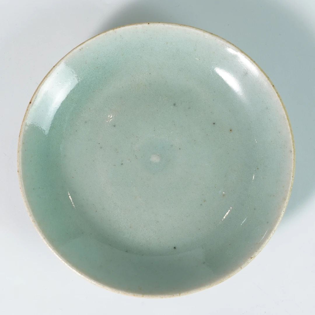 LABC251031002【十竹斋】清中期豆青釉赏盘