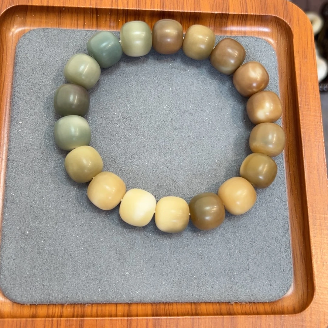 菩提根/象牙果吊坠272卡14微瑕