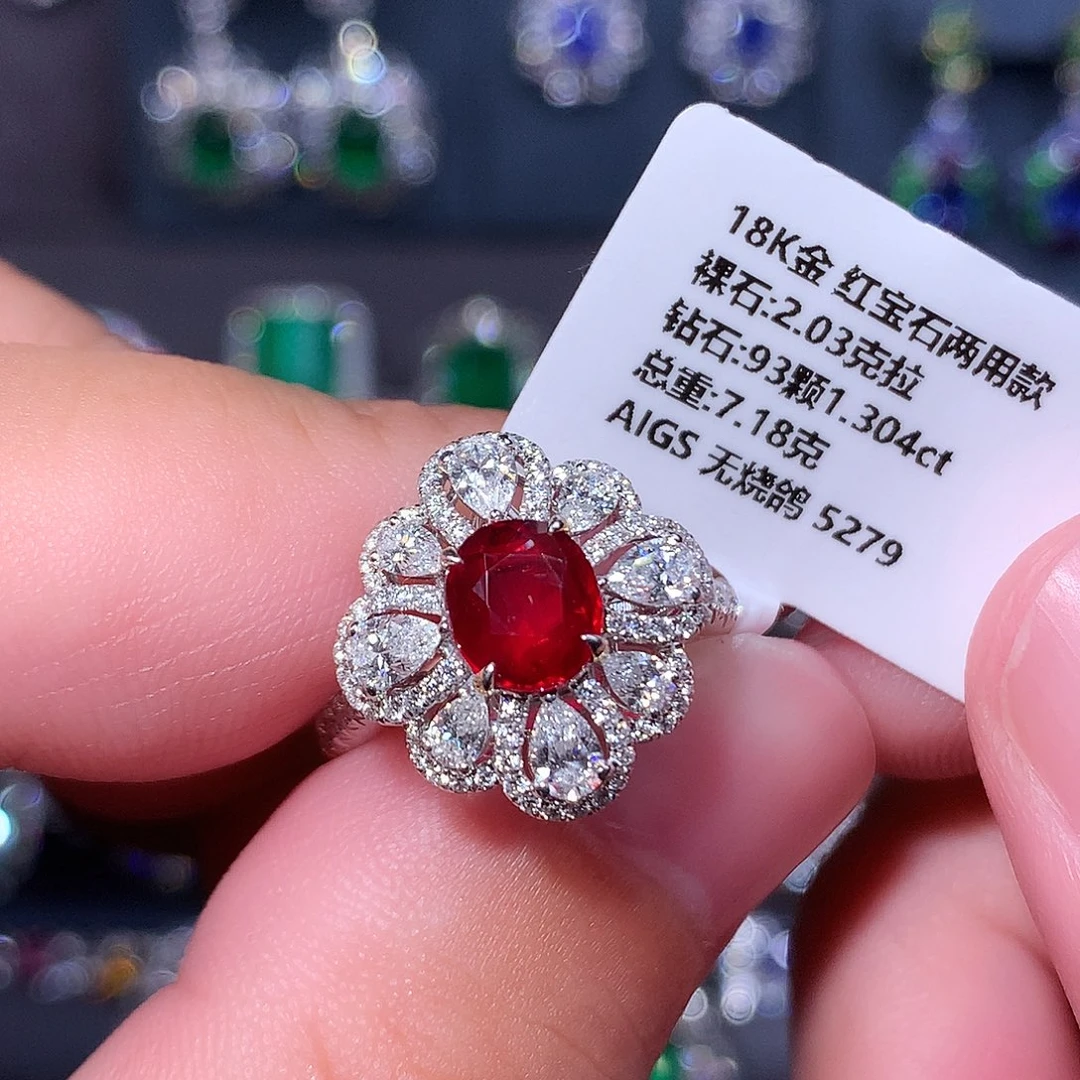 戒指红宝石18K金镶嵌