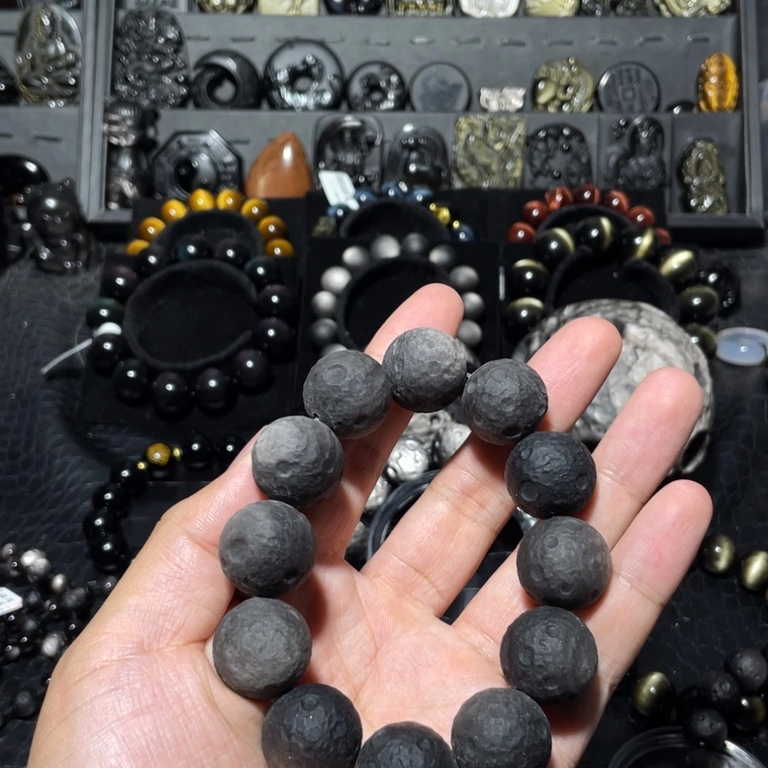 黑曜岩未镶嵌颈饰