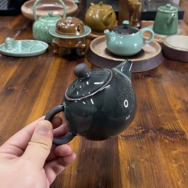 龙泉青瓷茶器微瑕8945