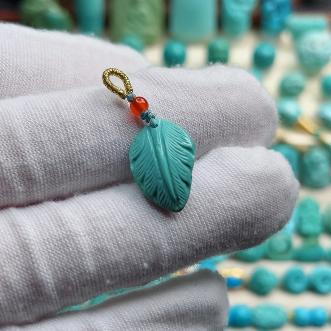 未镶嵌绿松石珠宝奇石