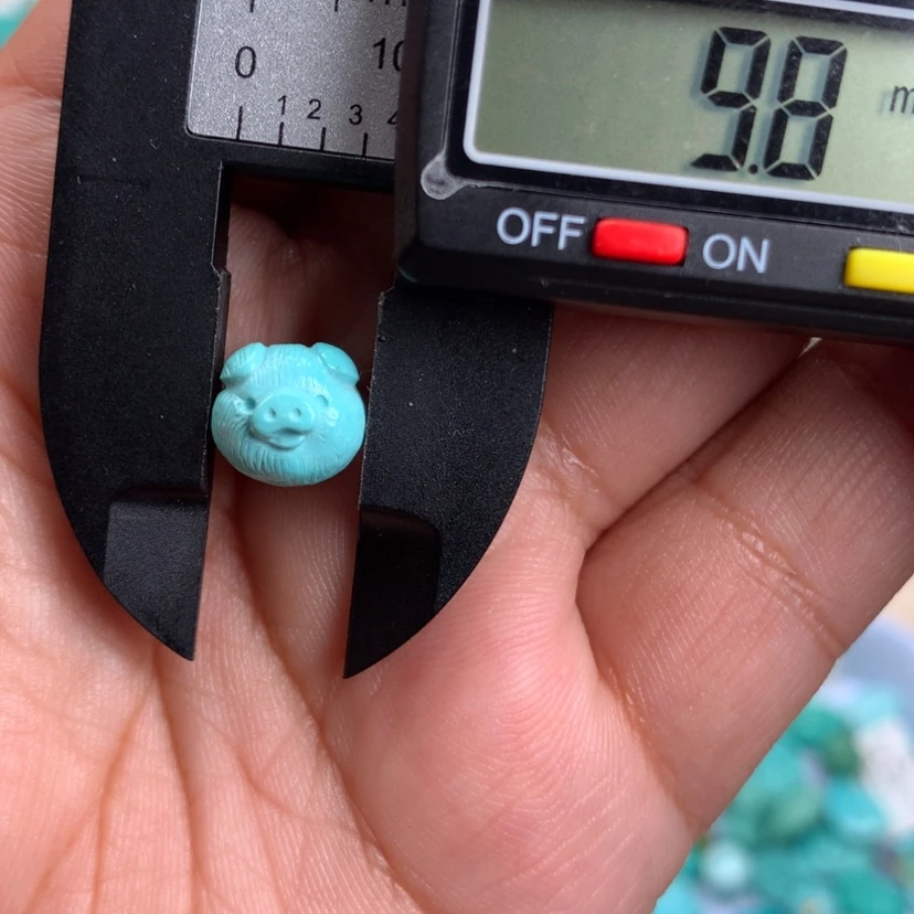 【闪购商品】绿松石未镶嵌雕刻