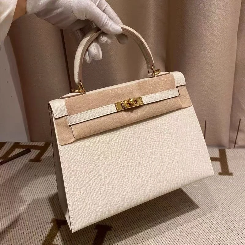 时尚百搭款包包、