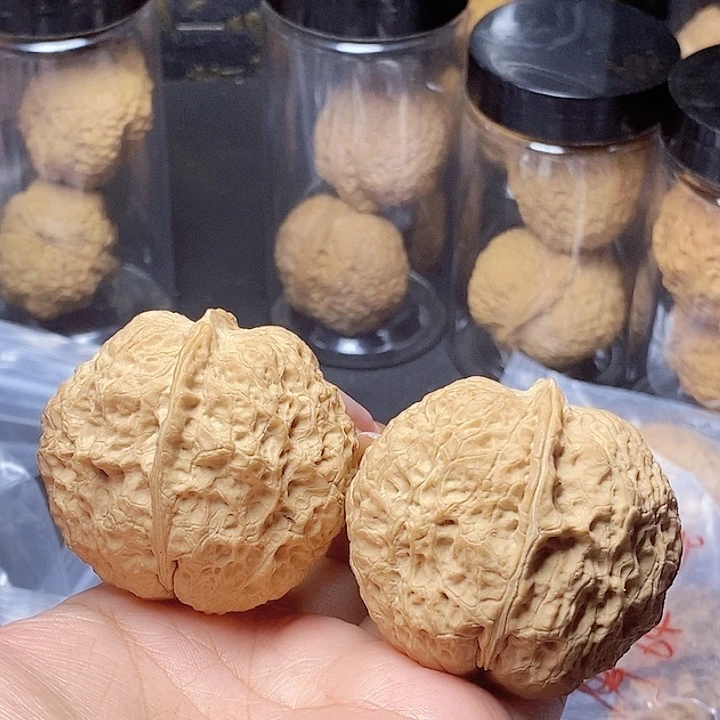 把件文玩核桃68-48mm