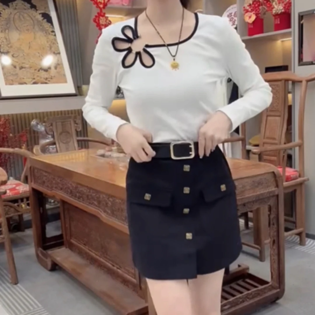 法式洋气百搭镂空花朵长袖打底衫【金属过敏慎拍】