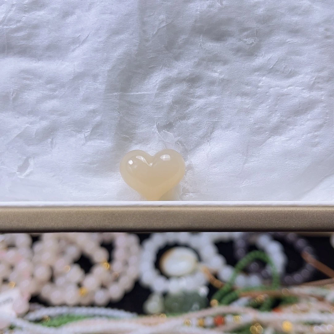 和田玉未镶嵌吊坠(不含链)