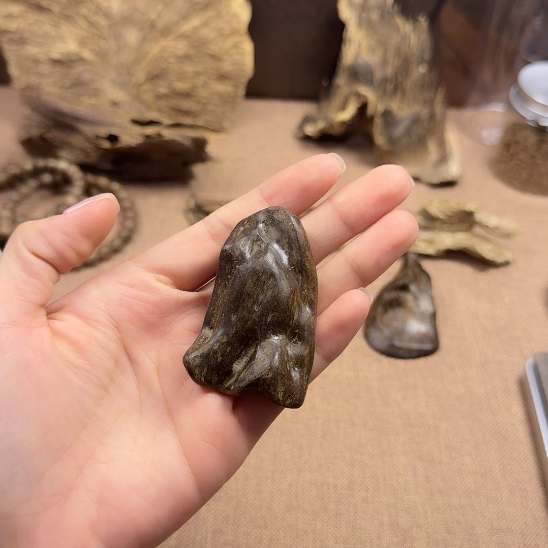 沉水文莱吊坠7.4克多样性发一