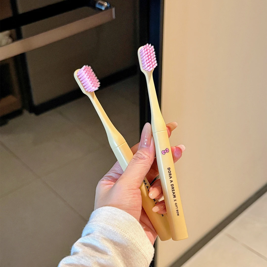 DORAADREAM朵拉的梦蝴蝶结牙刷护龈软毛抗敏感男女士家庭装推荐z