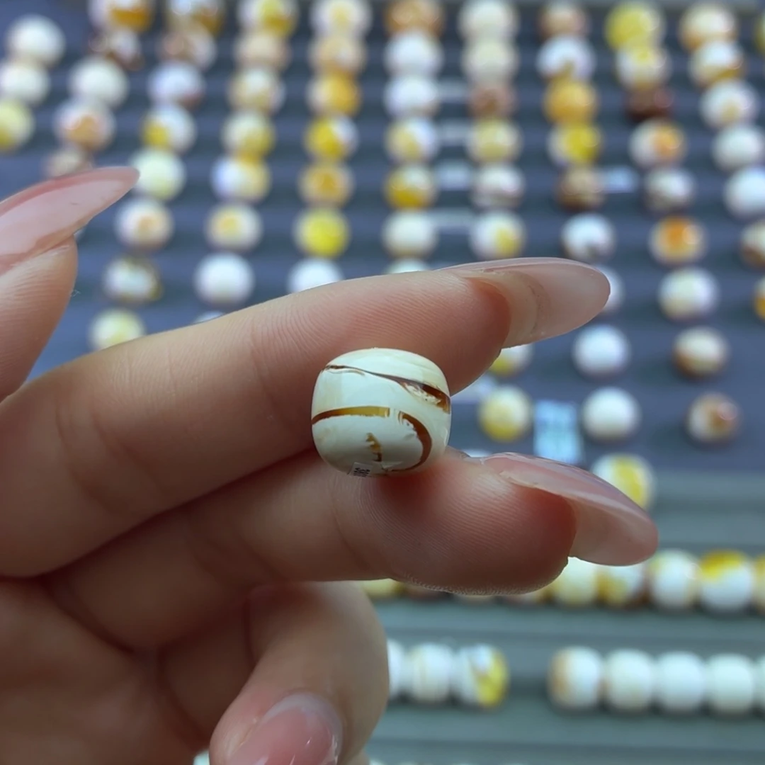 琥珀未镶嵌裸石蜜蜡12