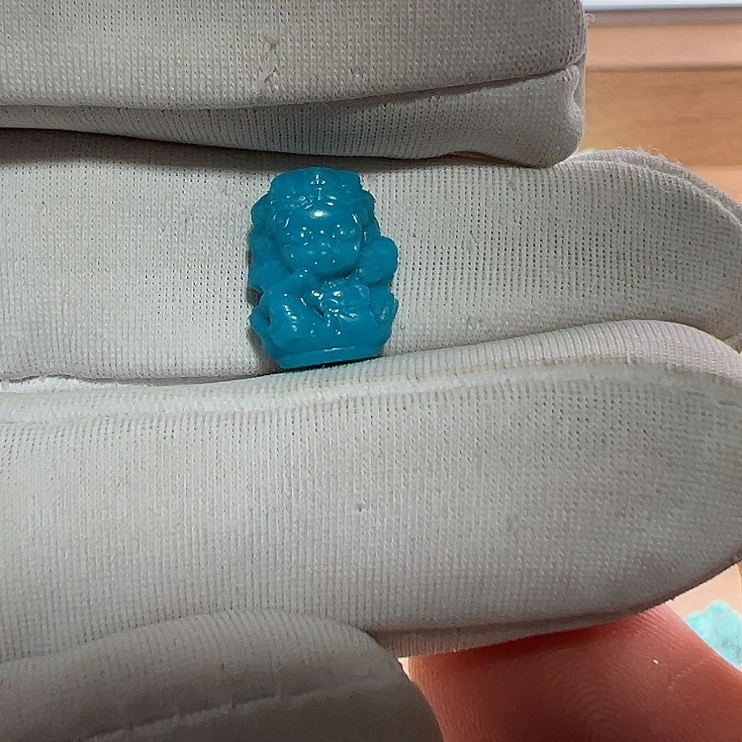 绿松石未镶嵌挂件