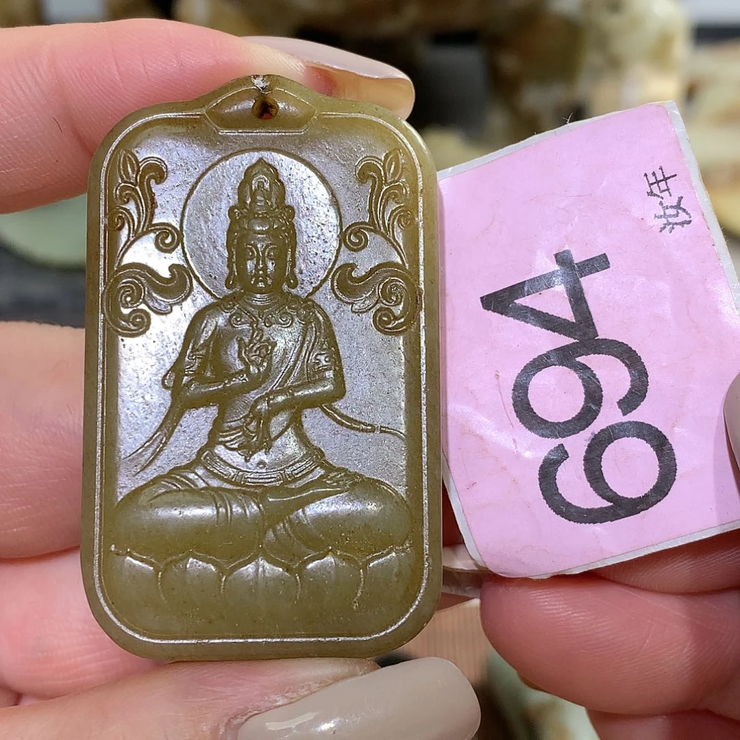 颈饰未镶嵌和田玉