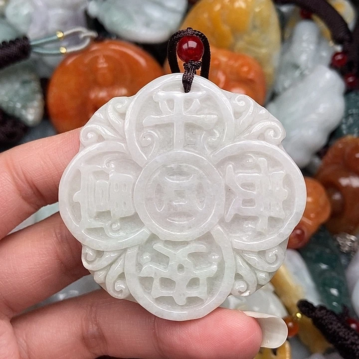 颈饰未镶嵌翡翠翡翠