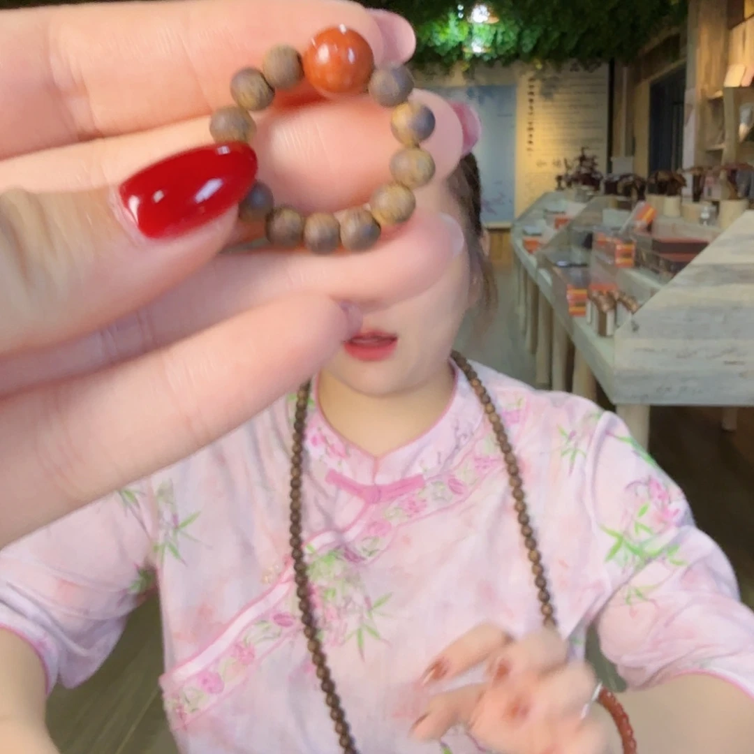 沉香碎屑沉香白棋戒指多样性发一