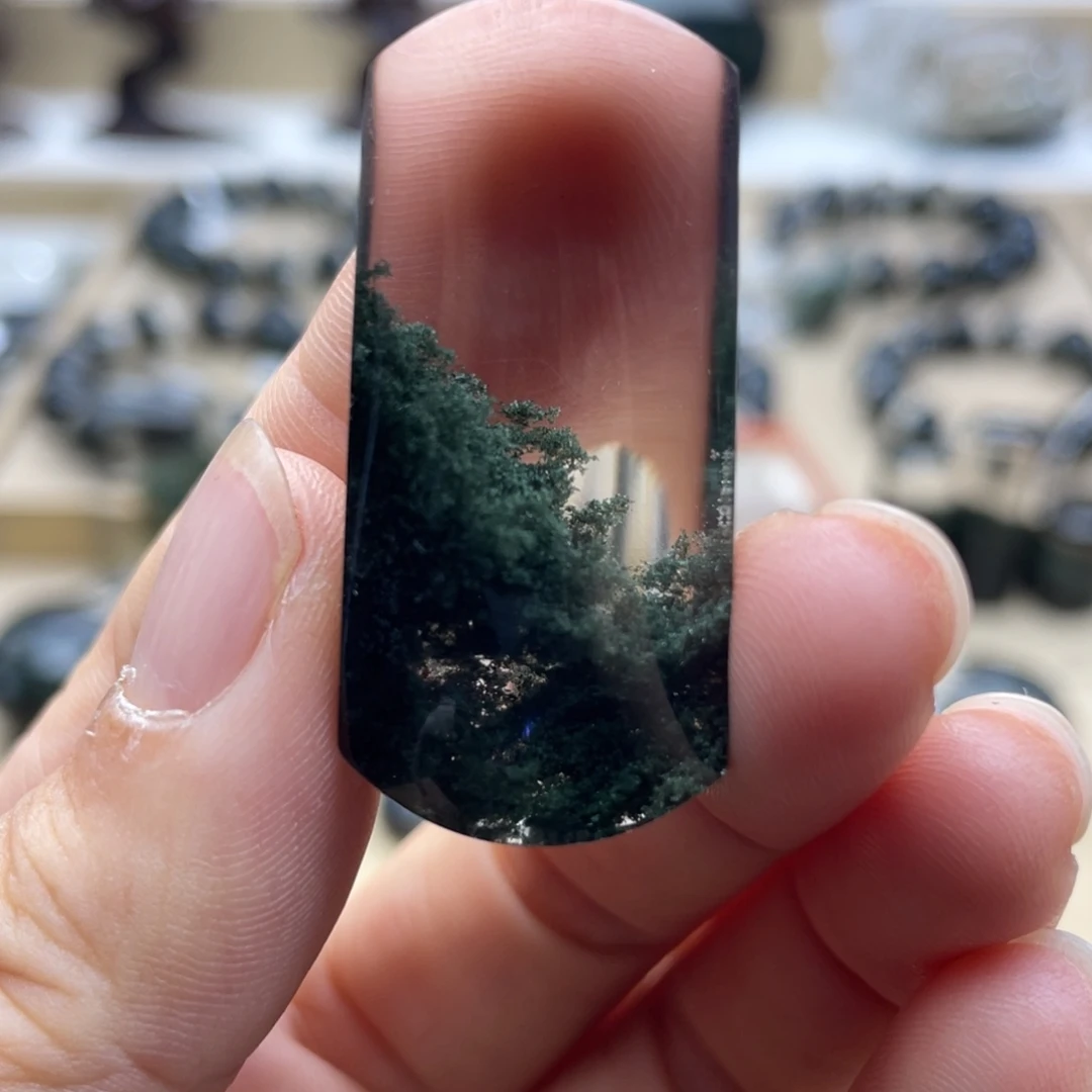 未镶嵌颈饰水晶绿幽灵聚宝盆无事牌