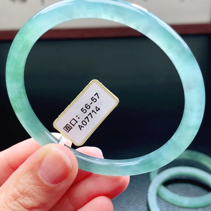 翡翠未镶嵌手镯天然手镯53