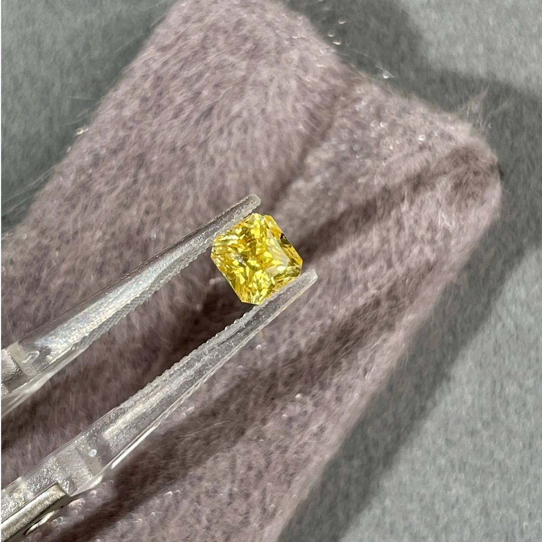 天然黄色蓝宝石雷迪恩切割未镶嵌1.61ct（0902）