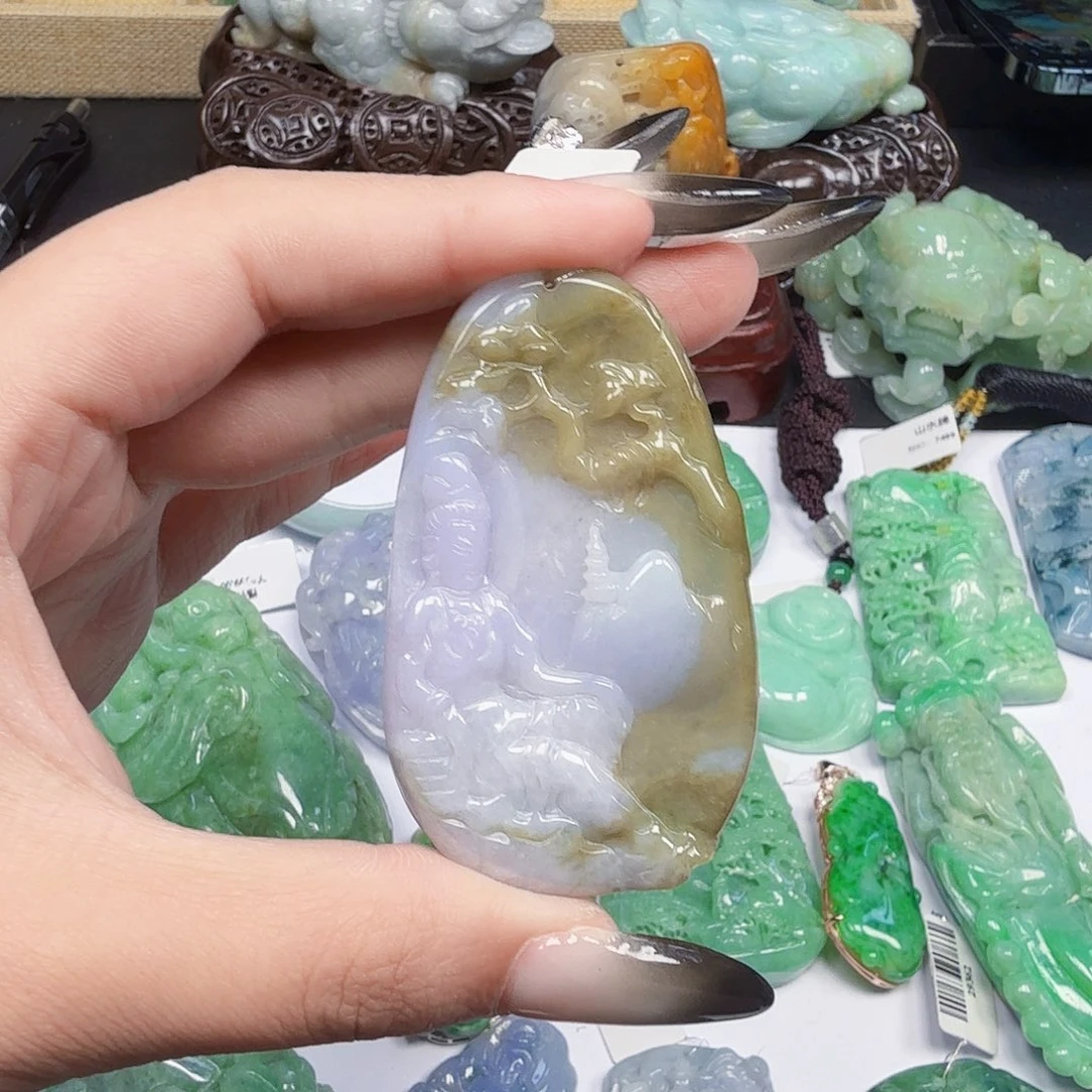 翡翠未镶嵌颈饰翡翠