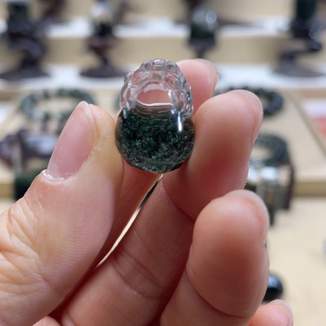 水晶吊坠(不含链)未镶嵌用****5绿幽灵貔貅打孔不退换