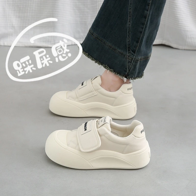 爆款学生小白鞋女款显脚小厚底板鞋2025新款春季百搭运动鞋子34码