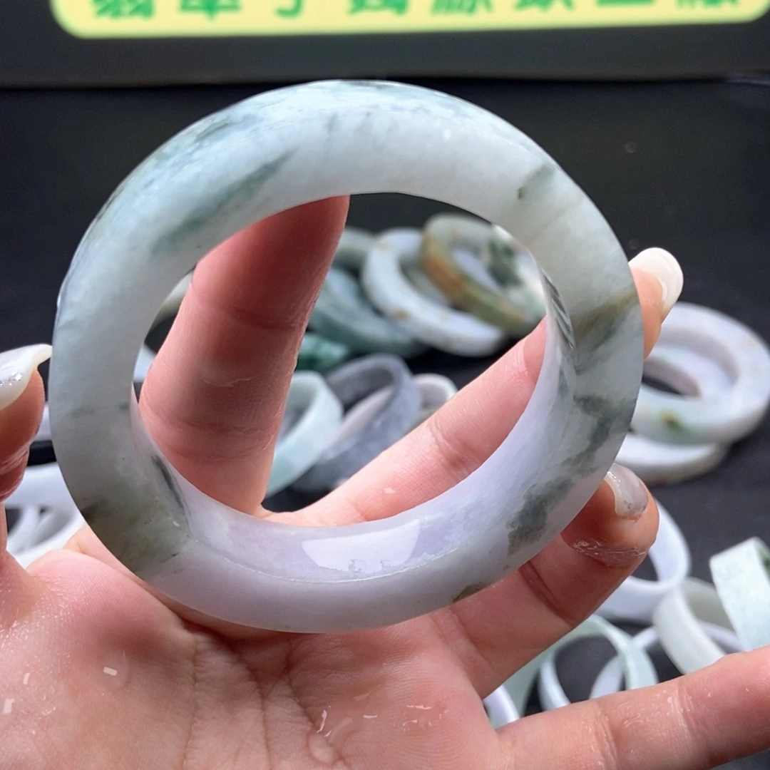 景***时定制翡翠未镶嵌手镯