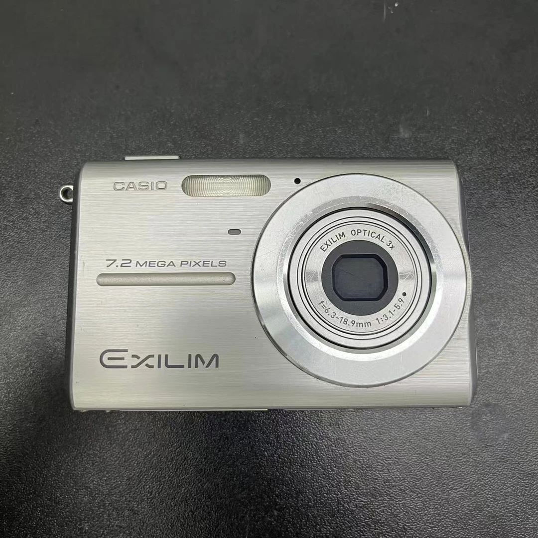 9新 Casio/卡西欧 卡西欧z7 720万像素 3倍变焦 配件齐全