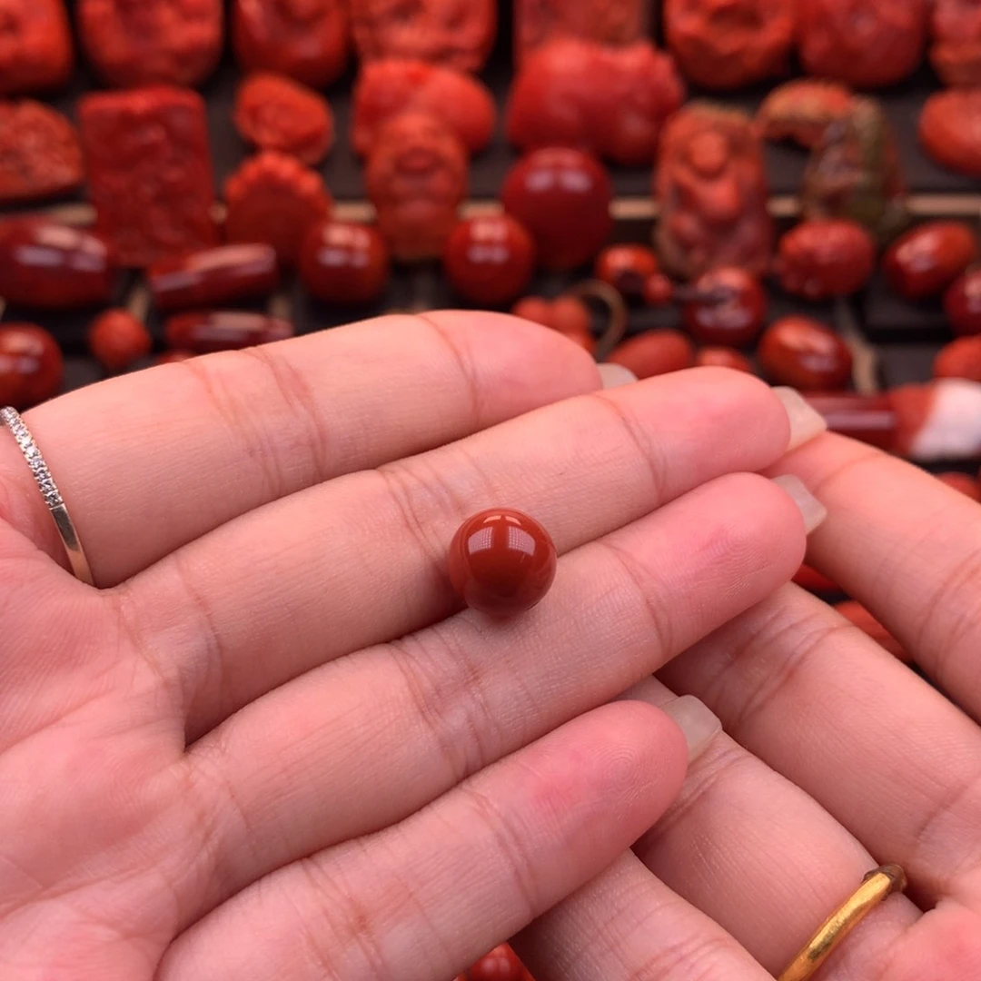 南红玛瑙南红川料原矿高品圆珠10mm未镶嵌