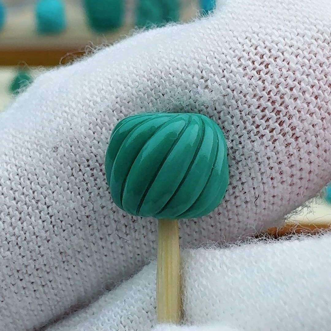 绿松石纽纽珠8.2未镶嵌