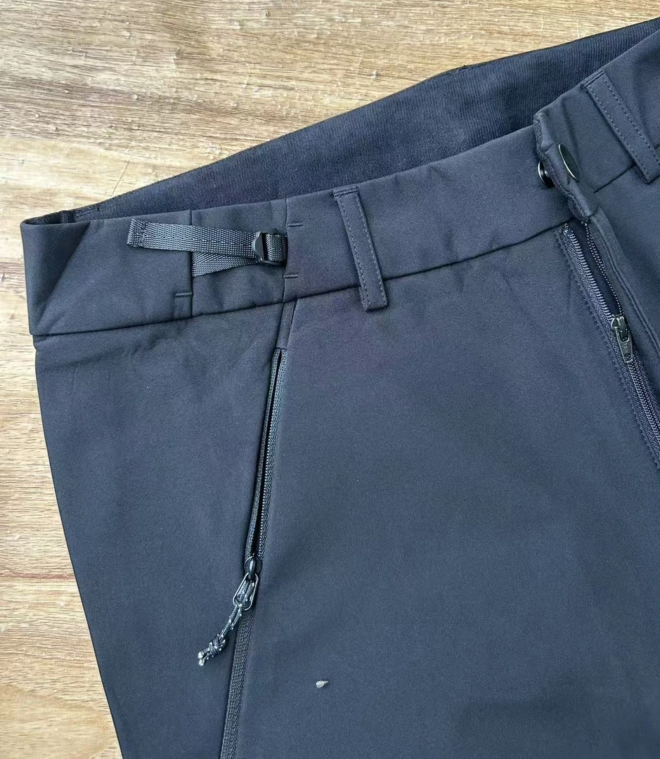 130-冬加绒休闲裤，带收腰扣无标，防风，做工面料棒