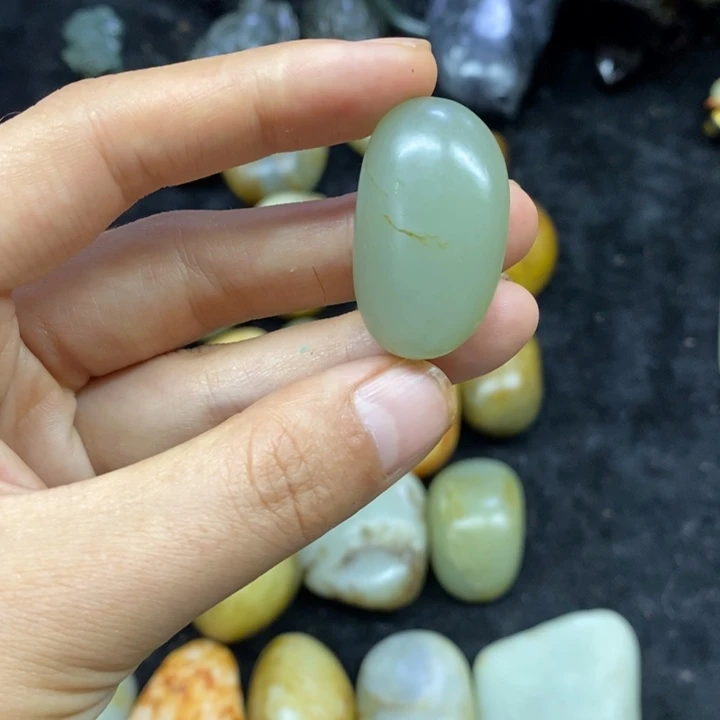 未镶嵌和田玉（糖玉）挂件满*的