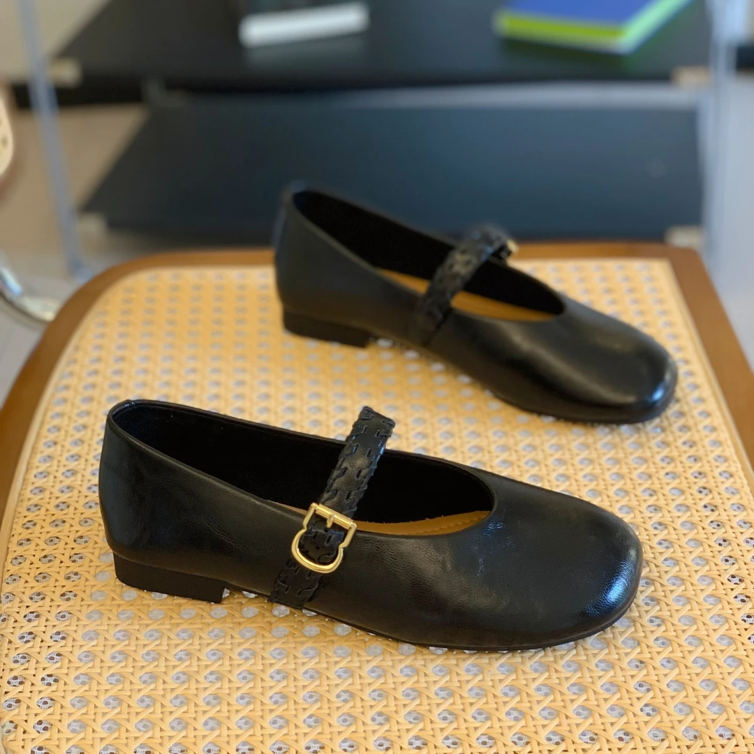 韩版复古超软玛丽珍单鞋女2025秋冬新款温柔平底百搭浅口黑色鞋女